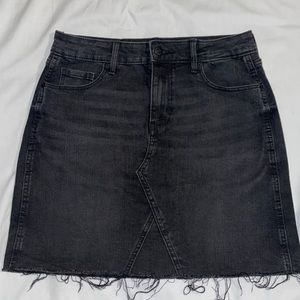 Women’s Old Navy Black Denim Skirt
